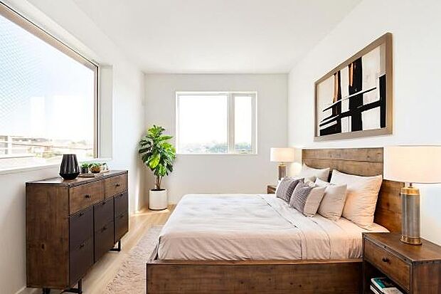 計算された窓の配置で、どこにいても明るい陽射しを感じられます。デザイン性の高い空間で新しい毎日を。※画像にある家具一式はCGイメージです。実際に付いておりません。