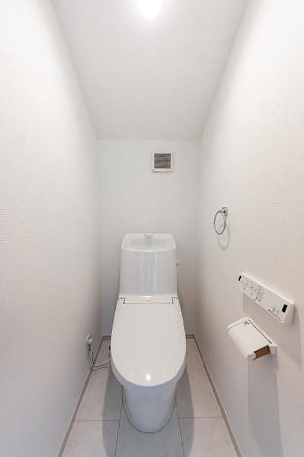 「お手洗い」清潔感と落ち着く雰囲気が大切なお手洗いです。