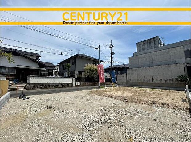 ■現地写真■閑静な住宅街！落ち着いた住環境で、子育て世帯にも安心。静かで長く安心して暮らしやすい住環境です。