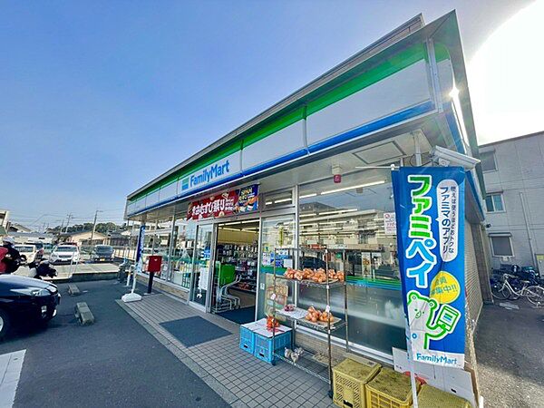 ファミリーマート筑紫駅前店まで992m、Family Mart　～あなたと、コンビに～