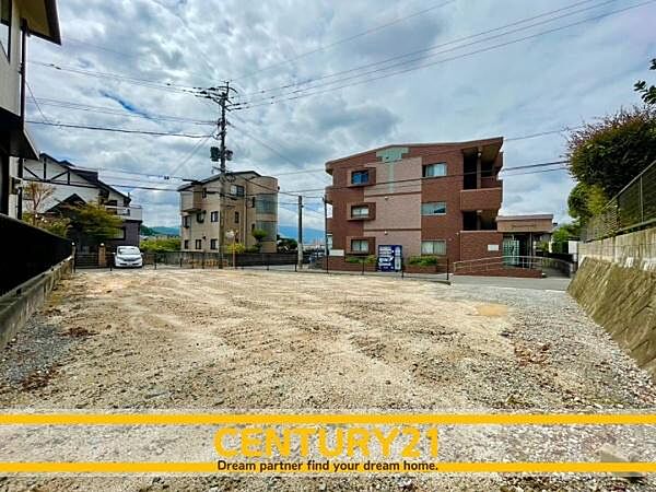 ■■現地写真■■建築条件なし～お好きなハウスメーカー・工務店で建築可能～