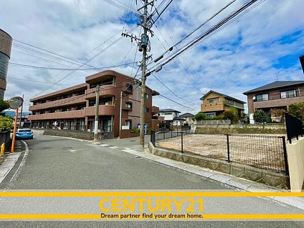 ■■現地写真■■建築条件なし～お好きなハウスメーカー・工務店で建築可能～