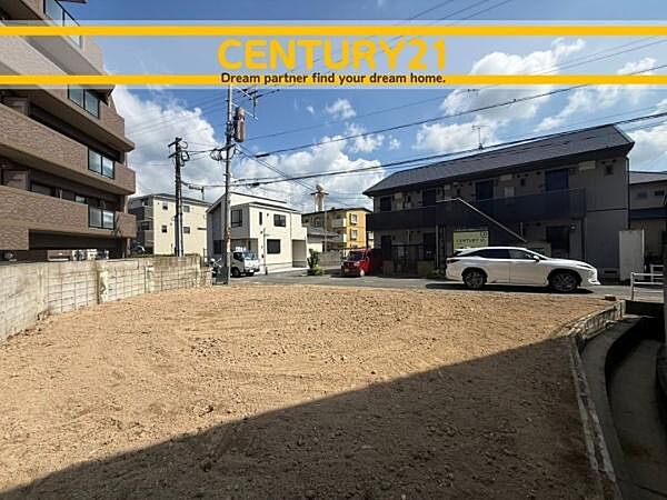 ■■現地写真■■建築条件なし～お好きなハウスメーカー・工務店で建築可能～