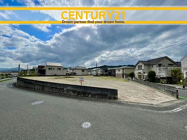 ■■現地写真■■建築条件なし～お好きなハウスメーカー・工務店で建築可能～
