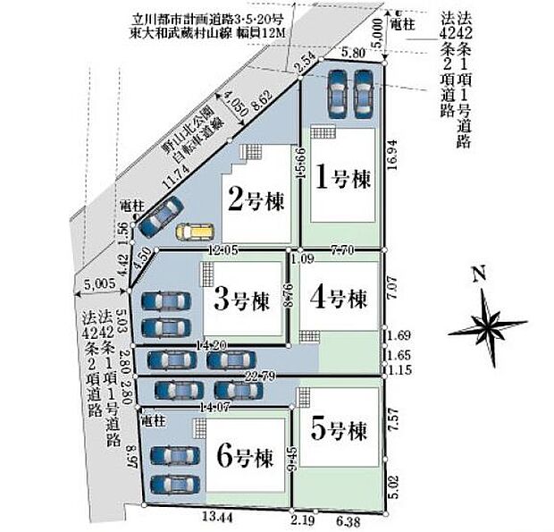 2号棟カースペースは2台(車種による)可能です。