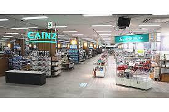 カインズ西友福生店まで904m