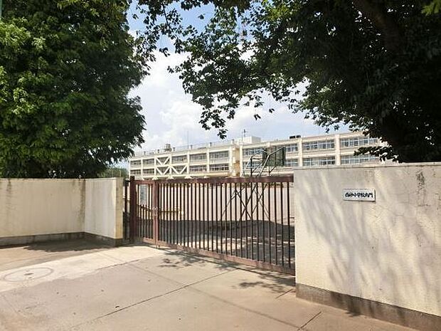 立川市立西砂小学校まで315m