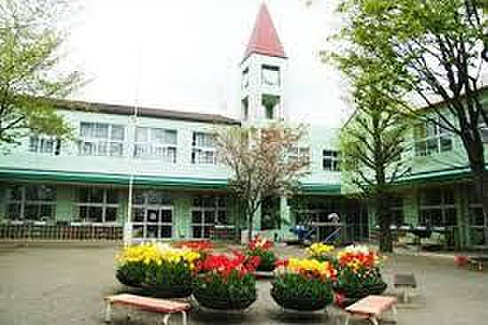 さかえ幼稚園まで377m