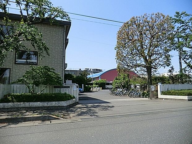 武蔵村山市立第十小学校まで212m