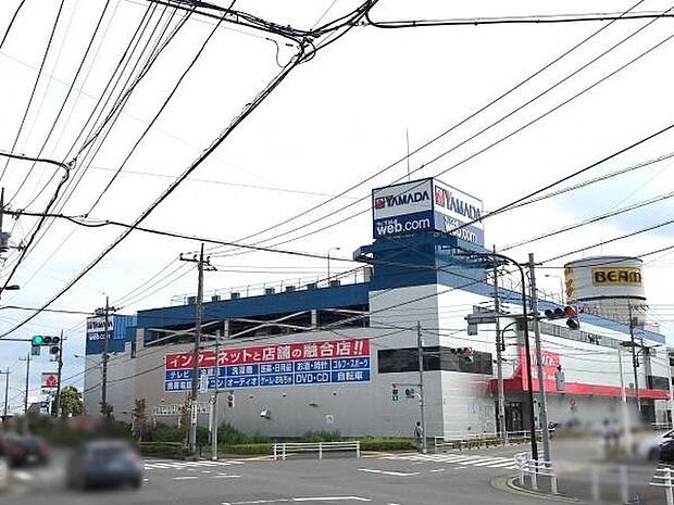 ヤマダデンキYAMADA　web．com武蔵村山店まで832m