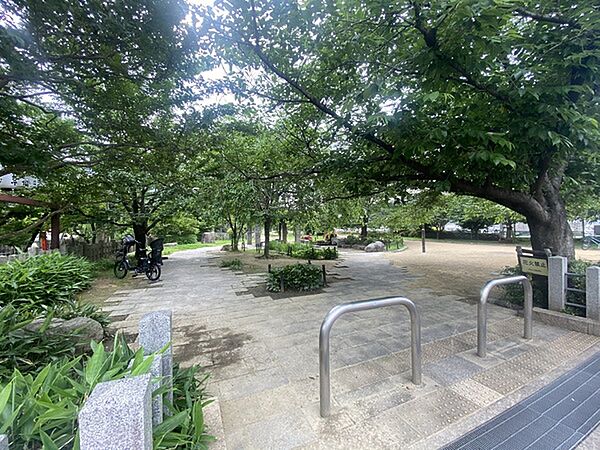 桜井公園まで722m