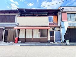 京都府京都市右京区太秦安井藤ノ木町