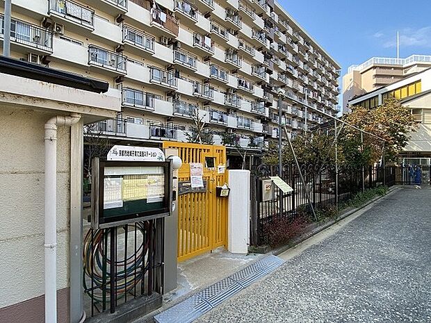 京都市朱一保育園まで557m