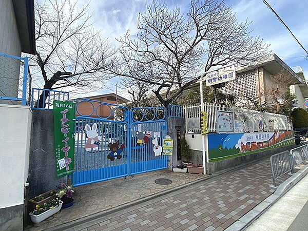 京都市立翔鸞幼稚園まで522m