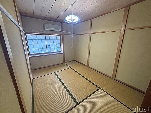 2階南側和室6帖