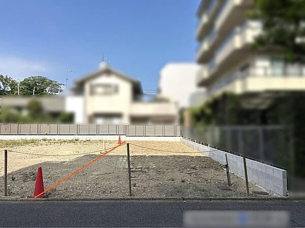 外観：326000261077