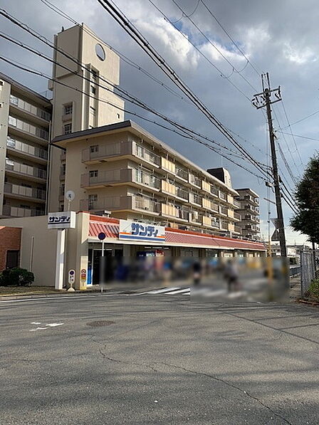 サンディ京都梅津店まで146m
