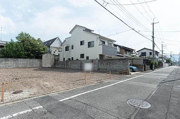 対象物件は西側です。