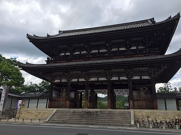 仁和寺まで880m