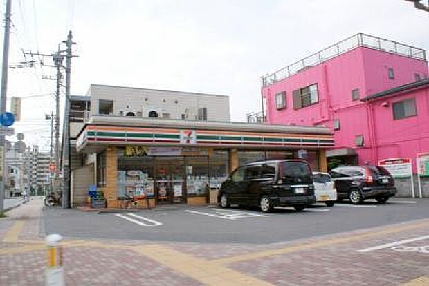 セブンイレブン相模原くぬぎ台小前店まで180m