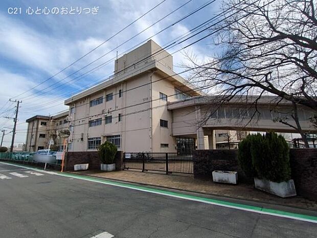 相模原市立麻溝台中学校まで750m