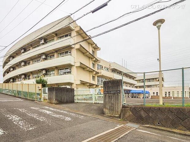 町田市立成瀬中央小学校まで210m