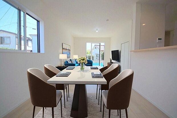 本画像はCGで作成しており、実際に現地に家具は置かれておりません。また、価格に家具は含まれておりません。