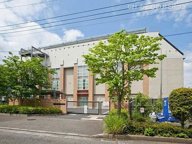 町田市立堺中学校まで1070m