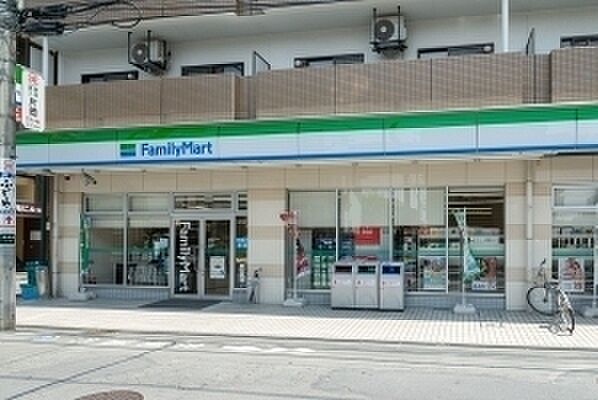 ファミリーマート南林間店まで160m