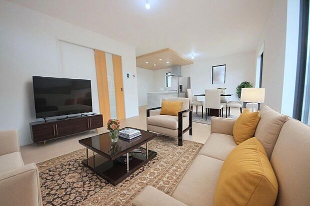 本画像はCGで作成しており、実際に現地に家具は置かれておりません。また、価格に家具は含まれておりません。