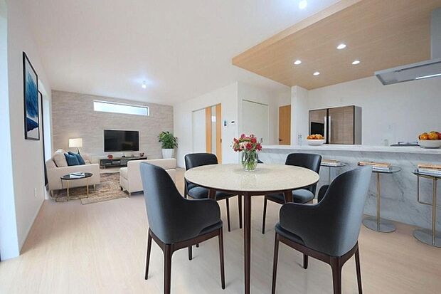 本画像はCGで作成しており、実際に現地に家具は置かれておりません。また、価格に家具は含まれておりません。