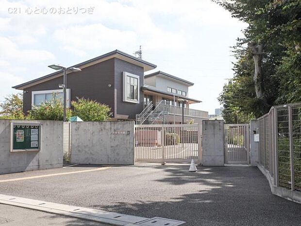 下今泉保育園まで1086m