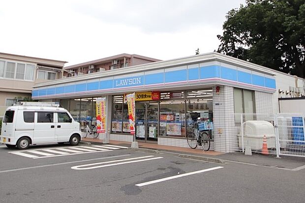 ローソン大和上草柳5丁目店まで350m