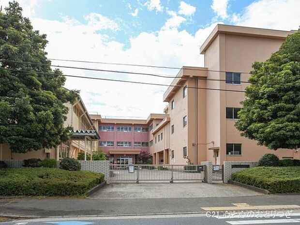 相模原市立くぬぎ台小学校まで1040m