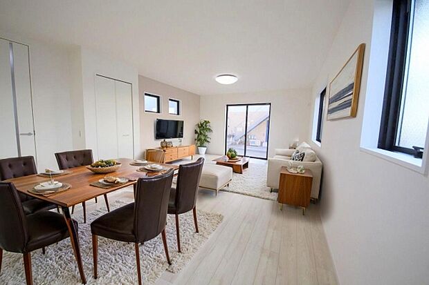 本画像はCGで作成しており、実際に現地に家具は置かれておりません。また、価格に家具は含まれておりません。