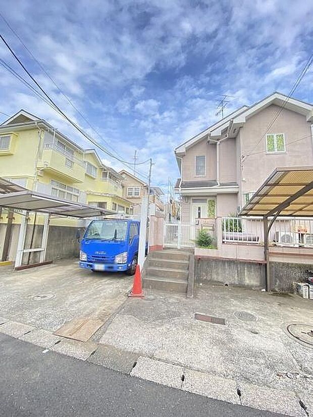 少しでも豊かに、少しでも快適に。そんな想いを詰め込んだお住まいは、ご家族皆様のこれからを育みます。