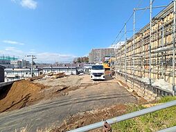 神奈川県座間市入谷東３丁目