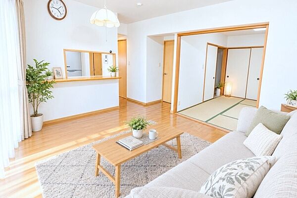 本画像はCGで作成しており、実際に現地に家具は置かれておりません。また、価格に家具は含まれておりません。