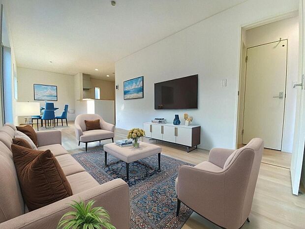 ※本画像はCGで作成しており、実際に現地に家具は置かれておりません。また、価格に家具は含まれておりません。荷物もここにお任せ！