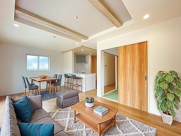 本画像はCGで作成しており、実際に現地に家具は置かれておりません。また、価格に家具は含まれておりません。