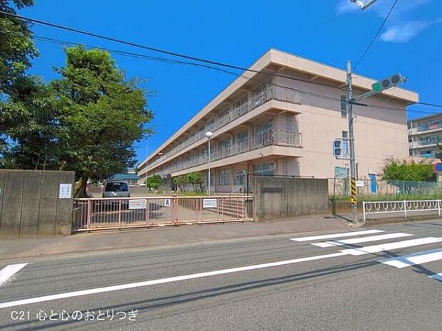 相模原市立大野北小学校まで1700m