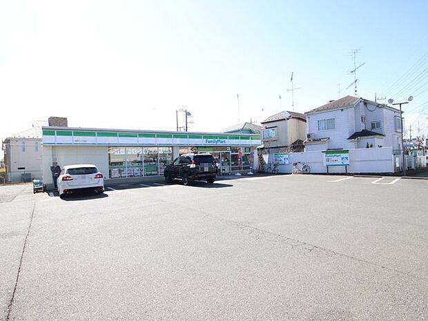 ファミリーマート橋戸三丁目店まで350m