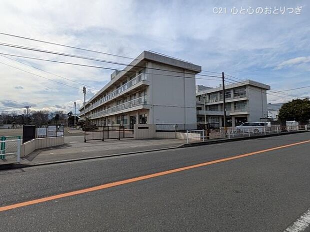 相模原市立横山小学校まで550m