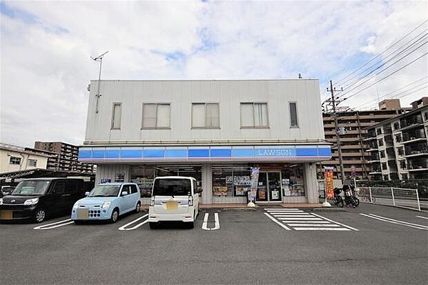 ローソン海老名河原口店まで400m