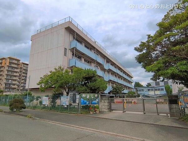 海老名市立海西中学校まで190m