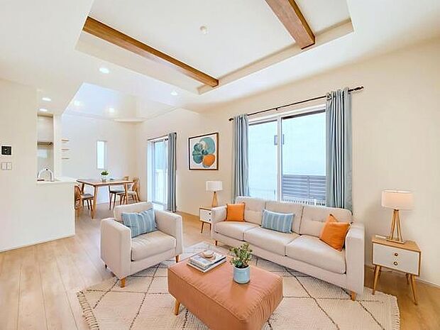 本画像はＣＧで作成しており、実際に現地に家具や照明は置かれておりません。また、価格に家具や照明の費用は含まれておりません。