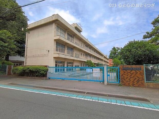 相模原市立上溝小学校まで1030m