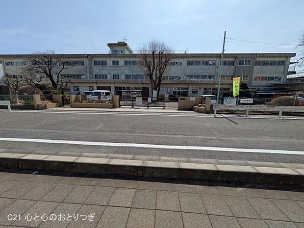 相模原市立光が丘小学校まで1030m