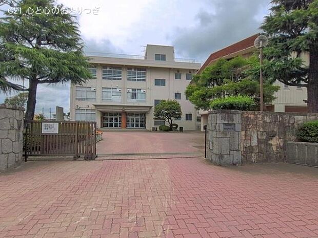 相模原市立田名中学校まで1600m