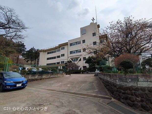 海老名市立海老名中学校まで500m